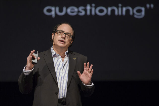 39 av 0030 neil jacobstein