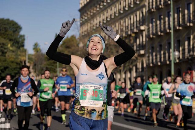 r5 a2759 media maratón de sevilla 2023